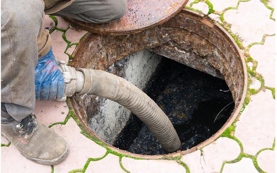 cout débouchage canalisation Les Mureaux
